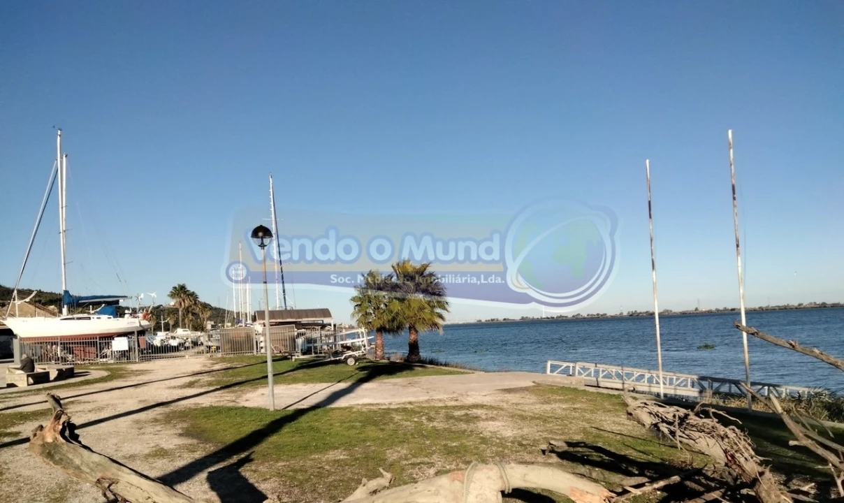 Moradia T2 para Venda em Alhandra, São João dos Montes e Calhandriz Foto 5