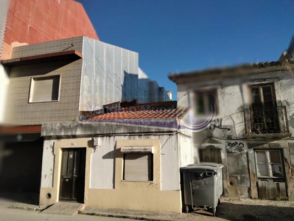 Moradia T2 para Venda em Alhandra, São João dos Montes e Calhandriz Foto 4