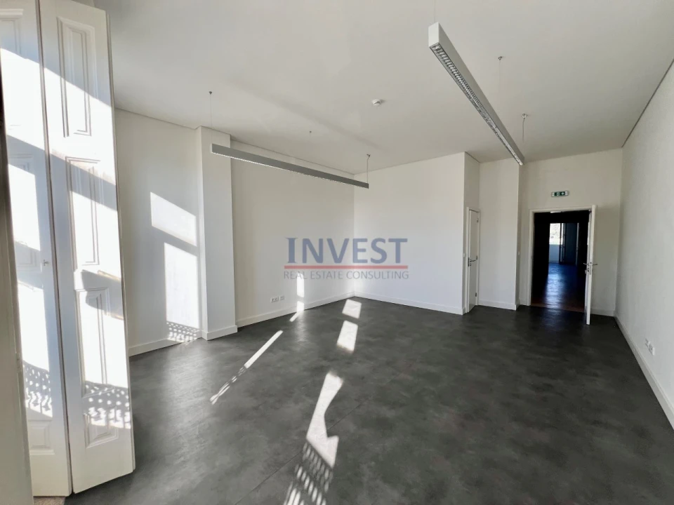 Escritório para Arrendamento em Cedofeita, Santo Ildefonso, Sé, Miragaia, São Nicolau e Vitória Foto 1