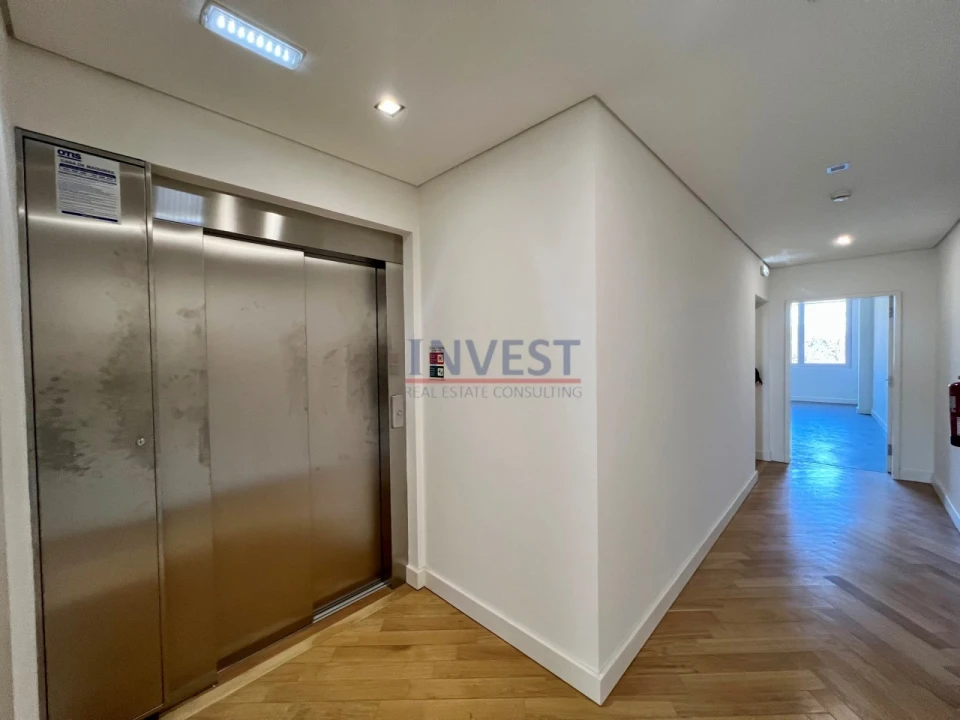 Escritório para Arrendamento em Cedofeita, Santo Ildefonso, Sé, Miragaia, São Nicolau e Vitória Foto 10