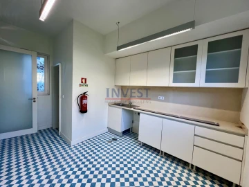 Escritório para Arrendamento em Cedofeita, Santo Ildefonso, Sé, Miragaia, São Nicolau e Vitória