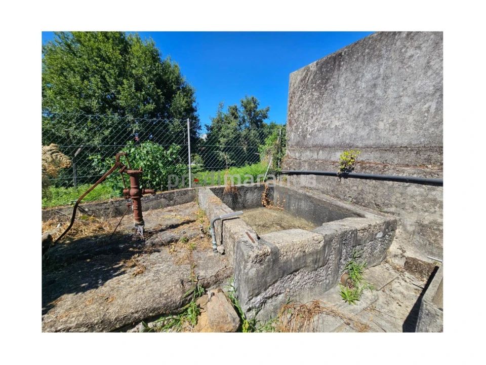 Moradia T4 para Venda em Fridão Foto 14