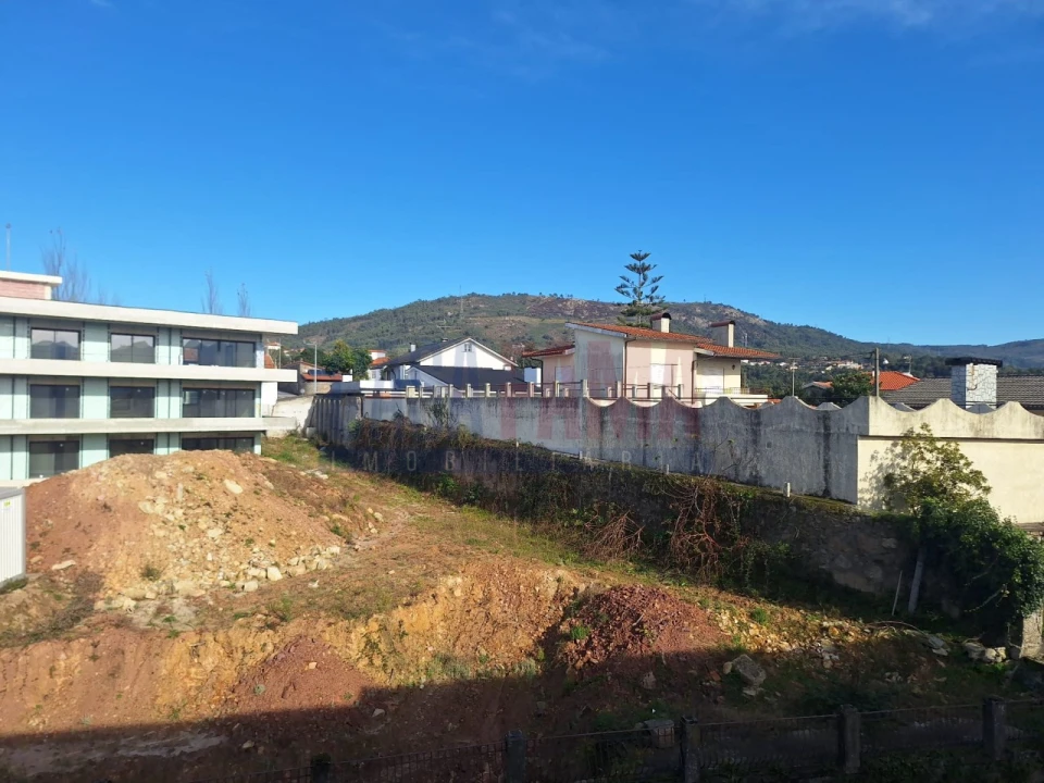 Loja para Venda em Barroselas e Carvoeiro Foto 13