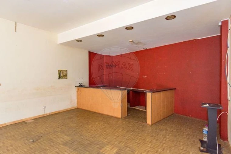 Loja para Venda em Custóias, Leça do Balio e Guifões