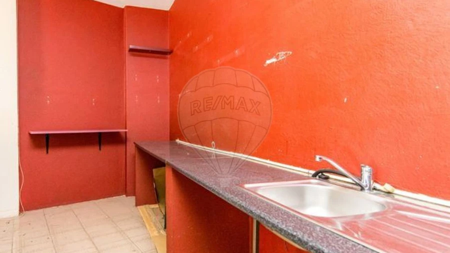 Loja para Venda em Custóias, Leça do Balio e Guifões