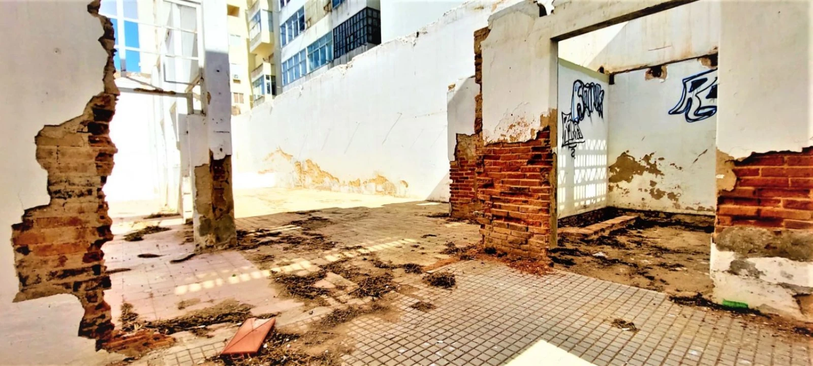 Armazém para Venda em Portimão Foto 2