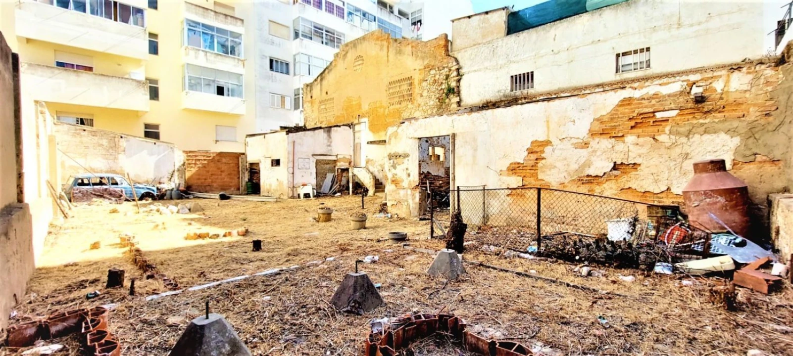 Armazém para Venda em Portimão Foto 22