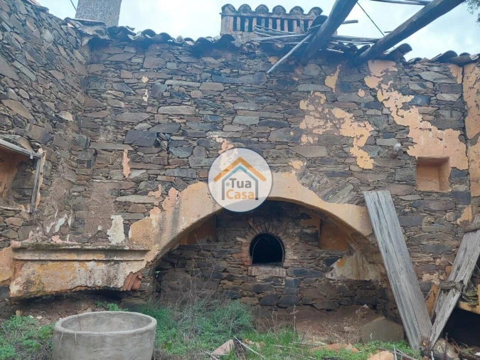 Moradia T4 para Venda em Cachopo Foto 4