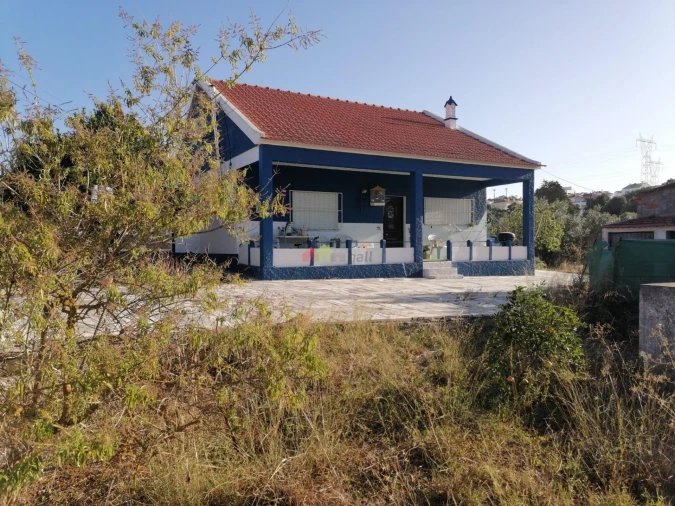 Quinta T2 para Venda em Santa Maria do Castelo e Santiago e Santa Susana Foto 8