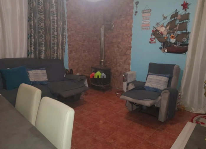 Quinta T2 para Venda em Santa Maria do Castelo e Santiago e Santa Susana Foto 16