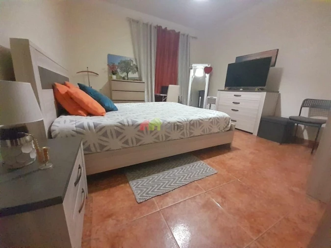 Quinta T2 para Venda em Santa Maria do Castelo e Santiago e Santa Susana Foto 25