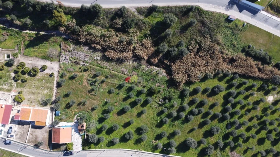 Quinta T2 para Venda em Santa Maria do Castelo e Santiago e Santa Susana Foto 42