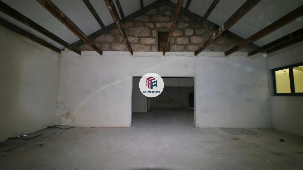 Loja para Arrendamento em Matosinhos e Leça da Palmeira Foto 7