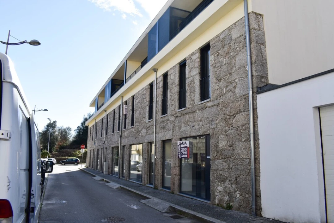 Loja para Arrendamento em Vieira do Minho Foto 9