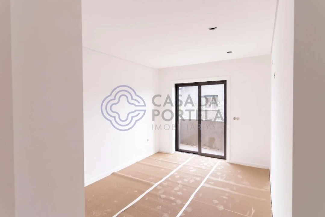 Apartamento T3 para Venda em Foz do Sousa e Covelo Foto 26
