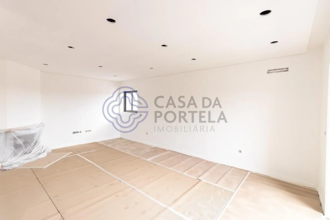 Apartamento T3 para Venda em Foz do Sousa e Covelo Foto 7