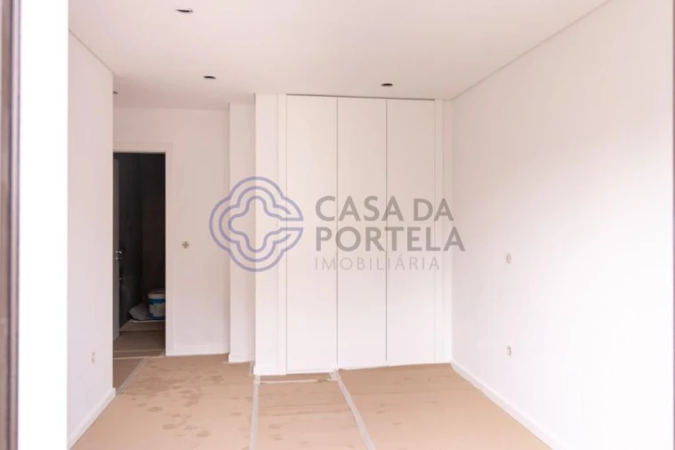 Apartamento T3 para Venda em Foz do Sousa e Covelo Foto 24