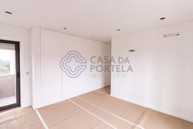 Apartamento T3 para Venda em Foz do Sousa e Covelo Foto 20