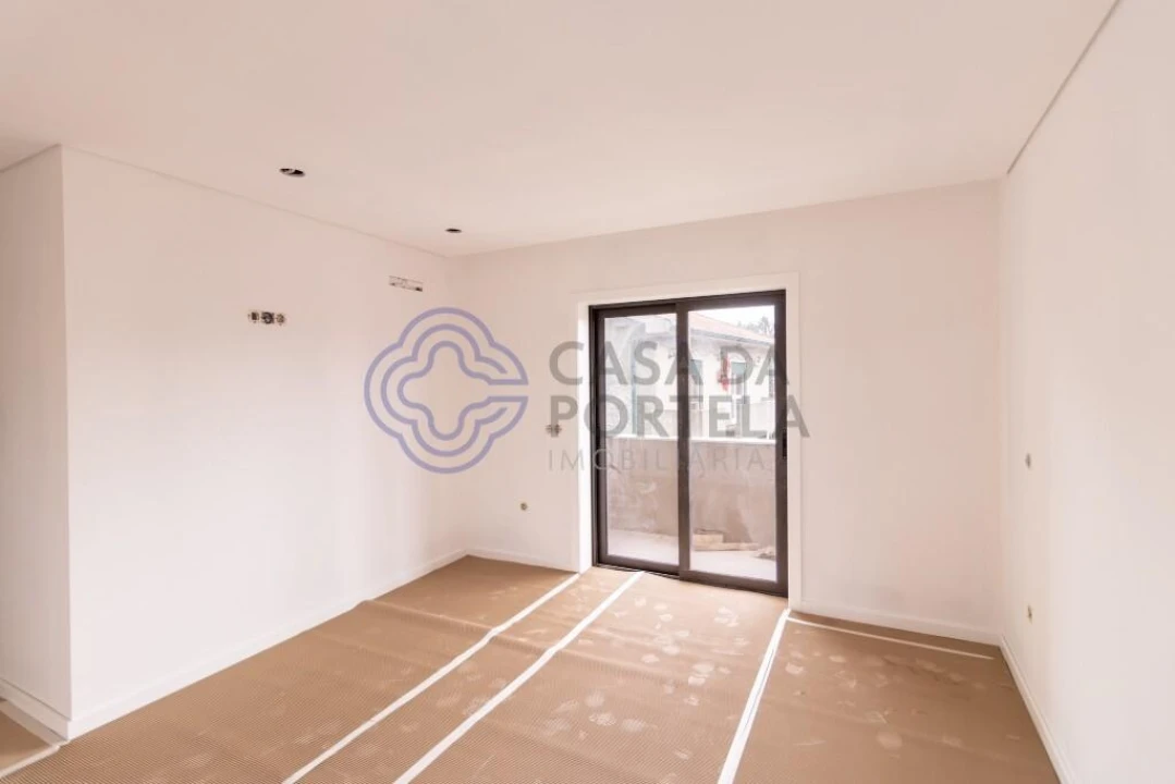 Apartamento T3 para Venda em Foz do Sousa e Covelo Foto 28