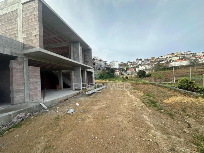 Moradia T3 para Venda em Figueiró (Santiago e Santa Cristina) Foto 10