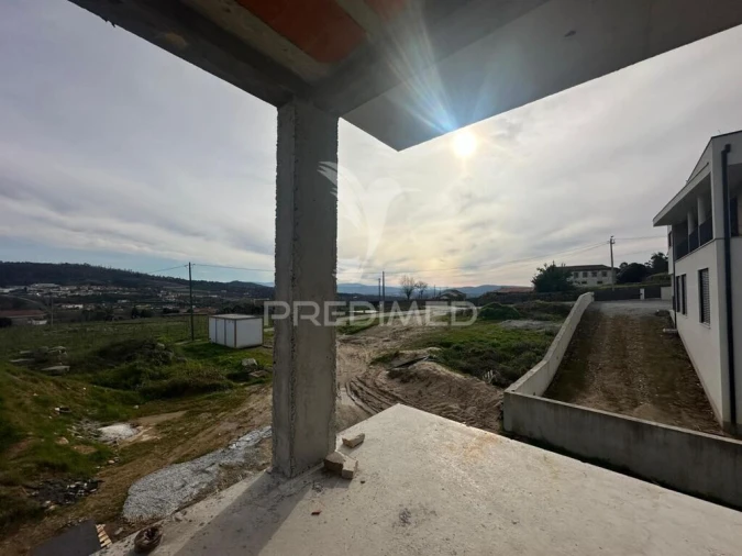 Moradia T3 para Venda em Figueiró (Santiago e Santa Cristina) Foto 18