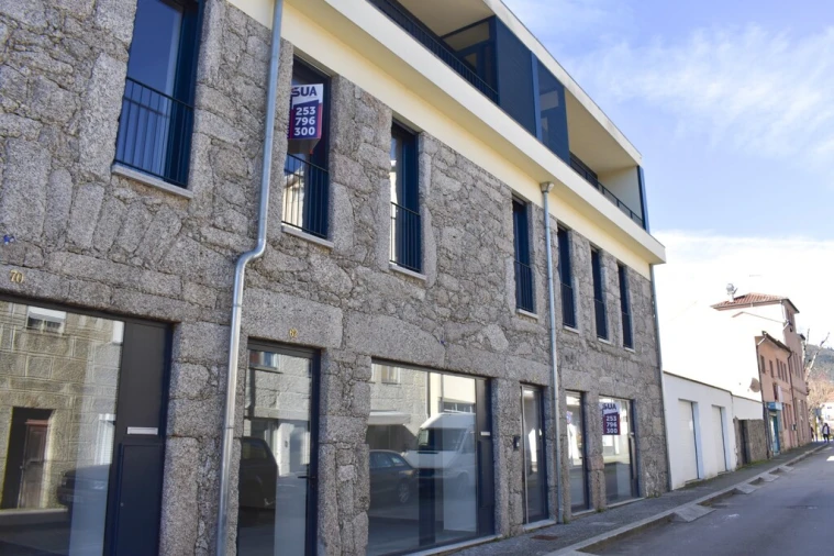 Loja para Arrendamento em Vieira do Minho Foto 8