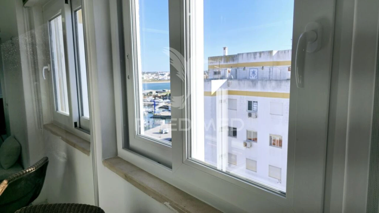 Apartamento T2 para Venda em Portimão Foto 10