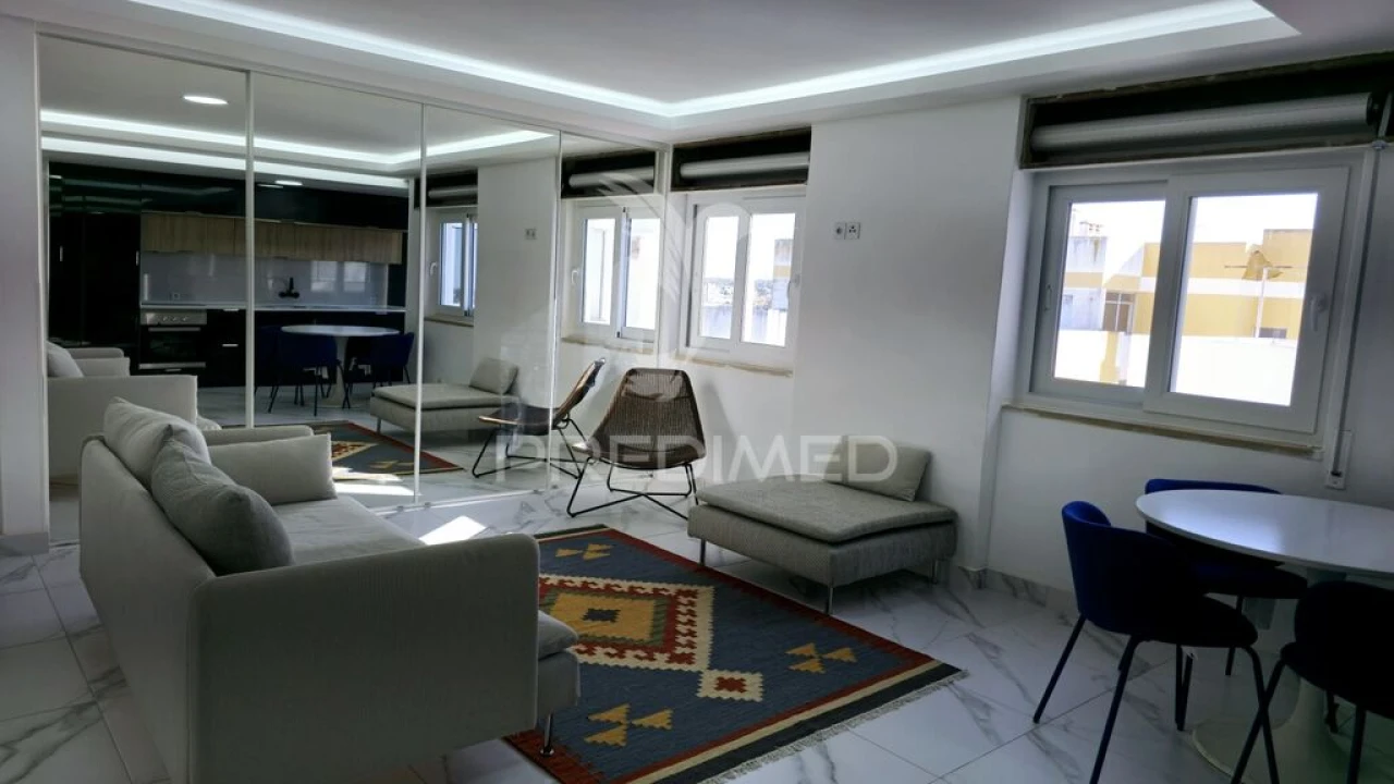 Apartamento T2 para Venda em Portimão Foto 1