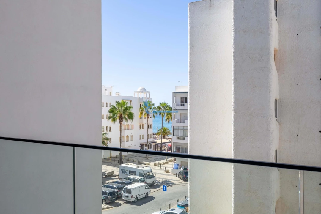 Apartamento T2 para Venda em Quarteira Foto 20