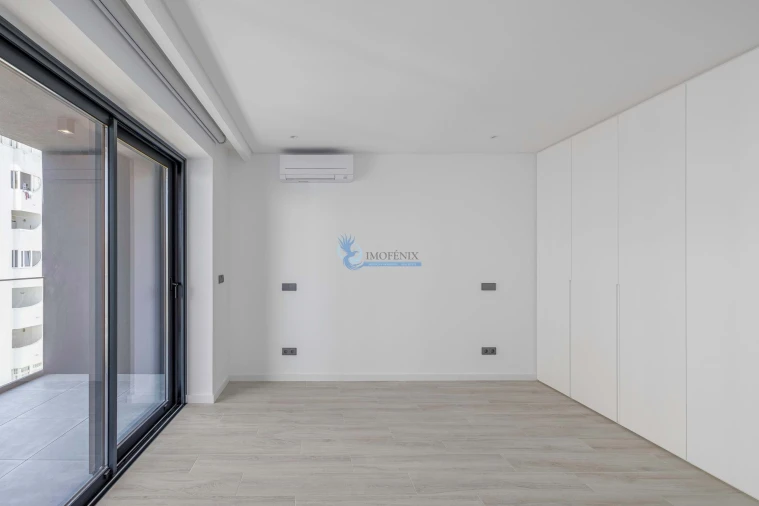 Apartamento T2 para Venda em Quarteira Foto 14