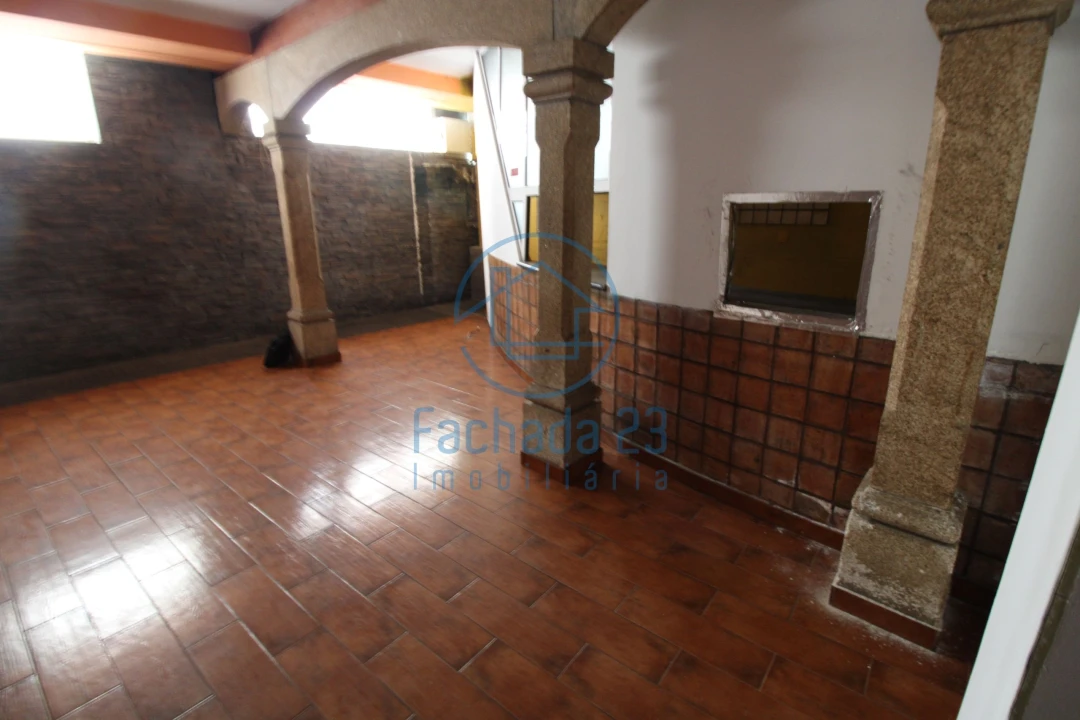 Negócio para Venda em Gondomar (São Cosme), Valbom e Jovim Foto 4