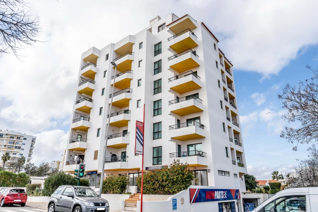 Apartamento T1 para Venda em Lagos (São Sebastião e Santa Maria) Foto 1