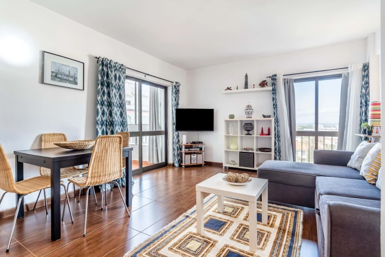 Apartamento T1 para Venda em Lagos (São Sebastião e Santa Maria) Foto 7