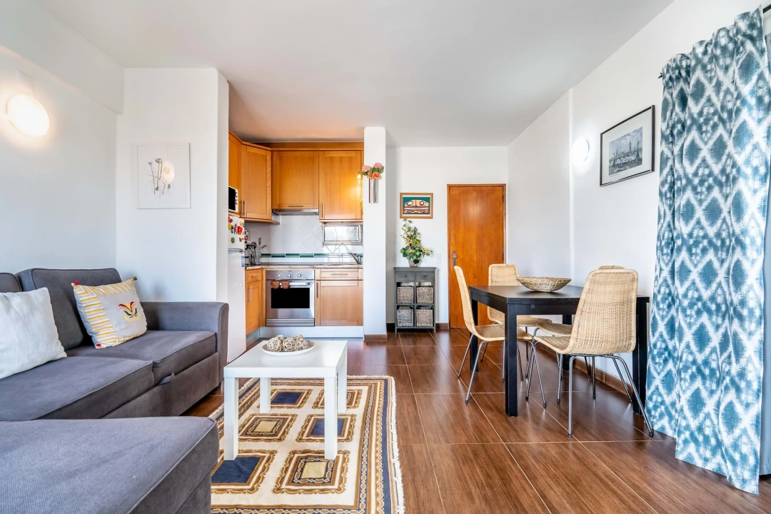 Apartamento T1 para Venda em Lagos (São Sebastião e Santa Maria) Foto 9