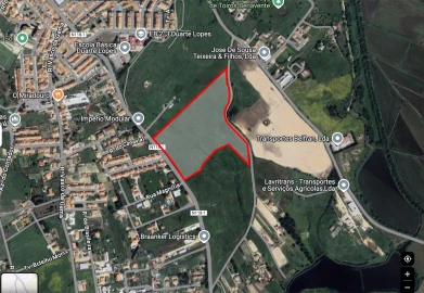 Terreno para Venda em Benavente