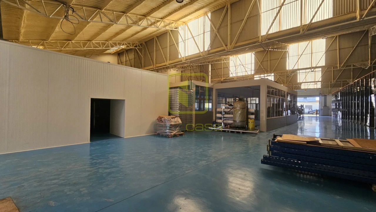 Armazém para Venda em Ílhavo (São Salvador) Foto 4
