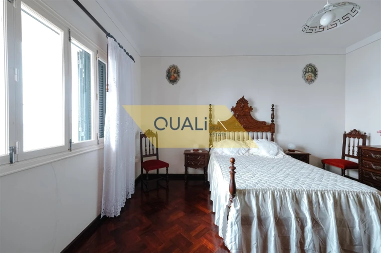 Moradia T4 para Venda em Madalena do Mar Foto 11