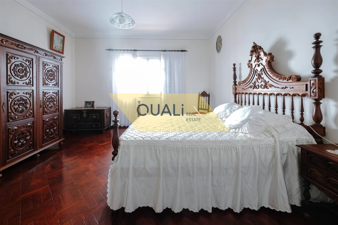 Moradia T4 para Venda em Madalena do Mar Foto 10