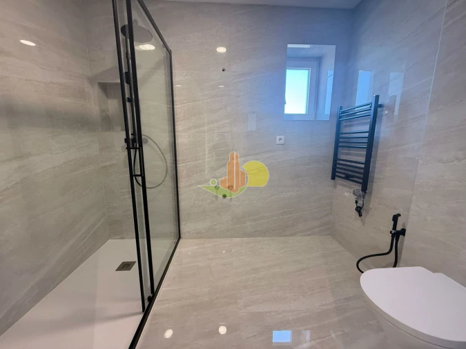 Apartamento T2 para Venda em Tavarede Foto 12