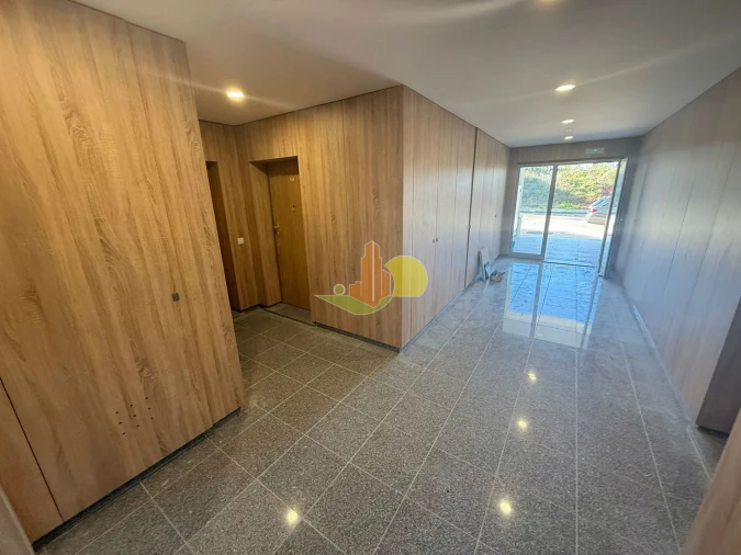 Apartamento T2 para Venda em Tavarede Foto 25