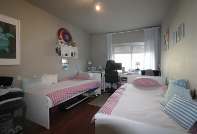 Apartamento T4 para Venda em Aldoar, Foz do Douro e Nevogilde