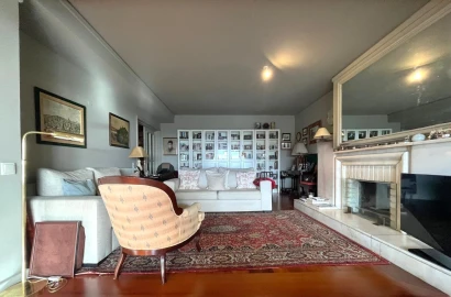 Apartamento T4 para Venda em Aldoar, Foz do Douro e Nevogilde
