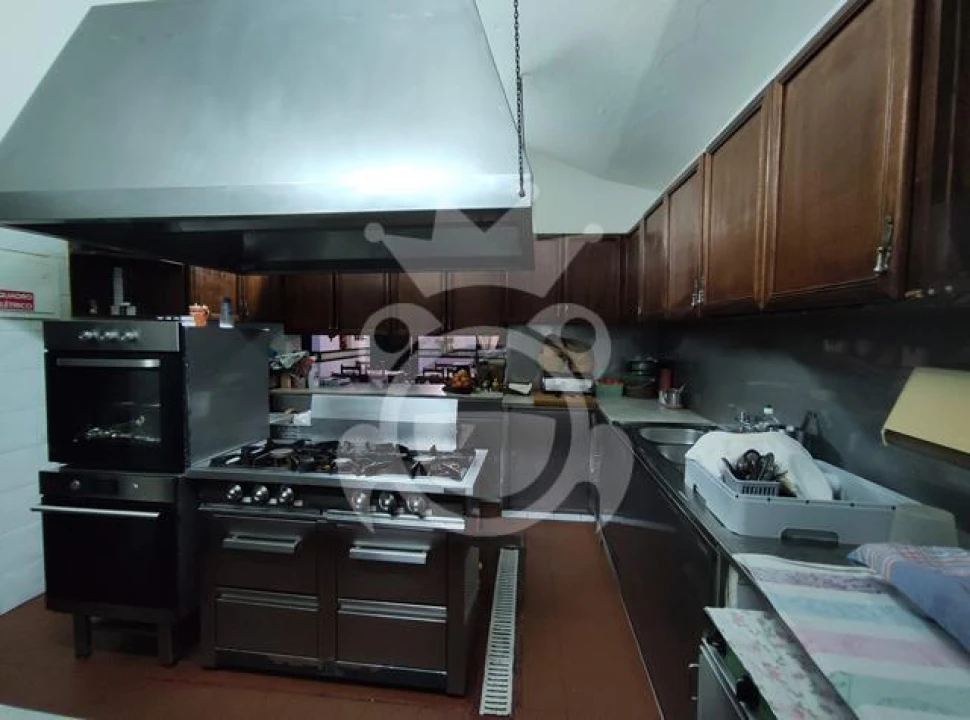 Negócio para Venda em Campo e Campinho Foto 13