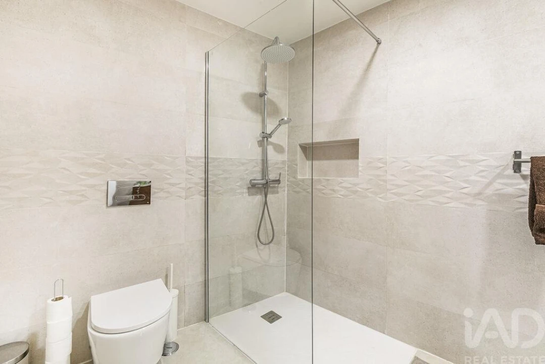 Apartamento T1 para Venda em Santa Maria Maior Foto 12