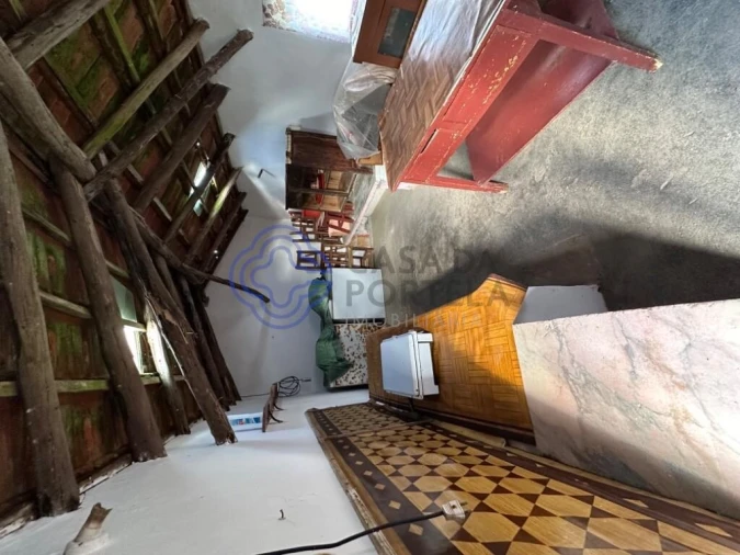 Moradia T2 para Venda em Alvados e Alcaria Foto 13