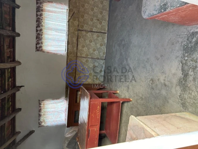 Moradia T2 para Venda em Alvados e Alcaria Foto 14