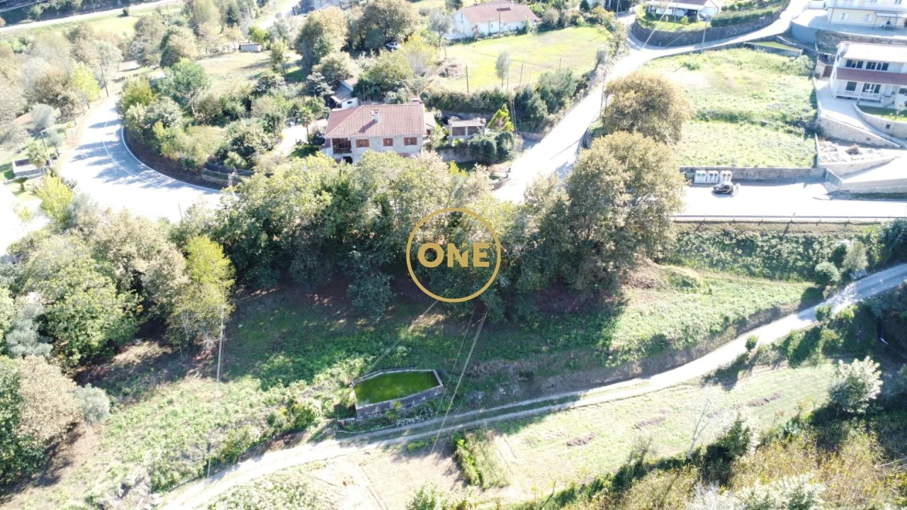 Terreno para Venda em Souto Foto 13