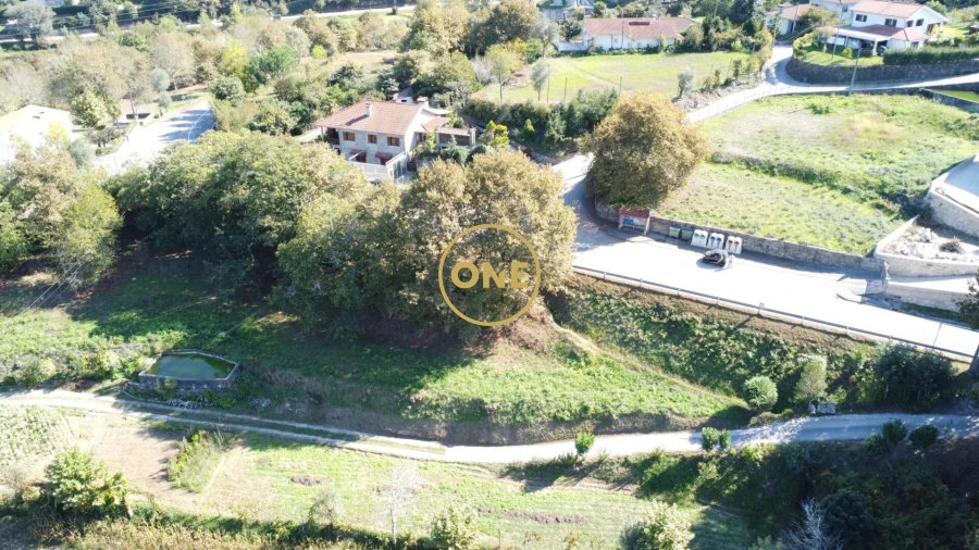 Terreno para Venda em Souto Foto 10