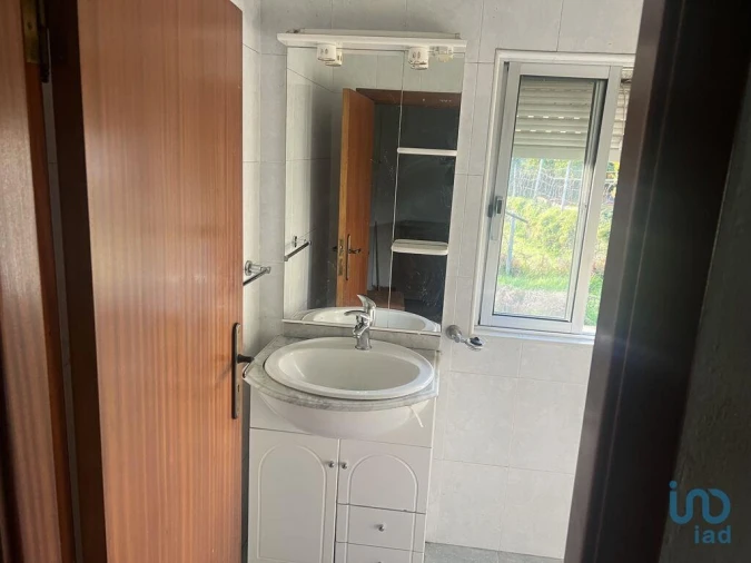 Moradia T3 para Venda em Santa Cruz da Trapa e São Cristóvão de Lafões Foto 7