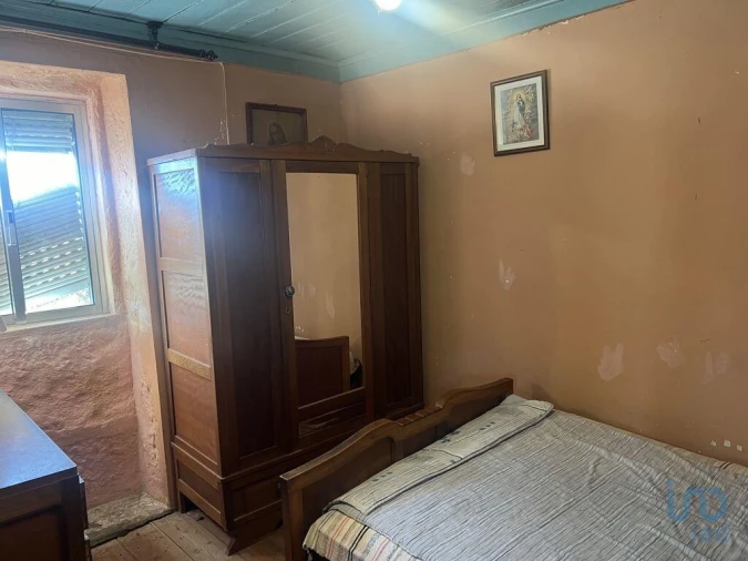 Moradia T3 para Venda em Santa Cruz da Trapa e São Cristóvão de Lafões Foto 8